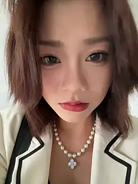 美女Asia-Melody在线直播