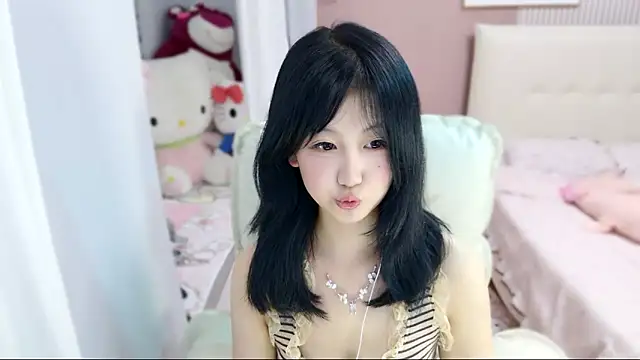 美女wanzi-1229在线直播