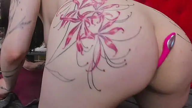 _Alison__'s Webcam Show