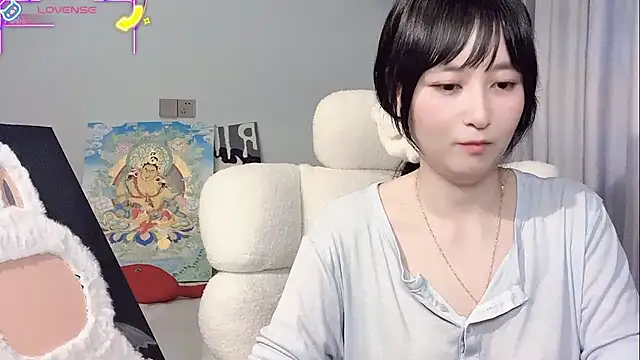 美女yorissss在线直播