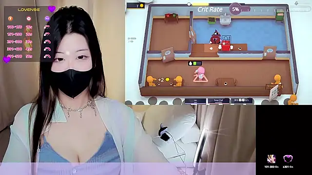 美女CryKuro_在线直播