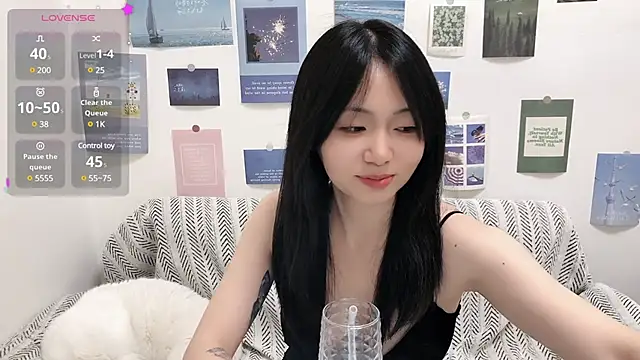 美女LiLiYbaby在线直播