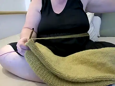 MarthaBriest webcam