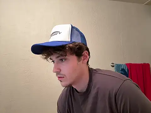 Yungstudbev's Webcam Show