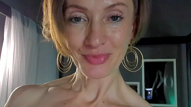 Dorothy_Meyer's Live XXX Chat