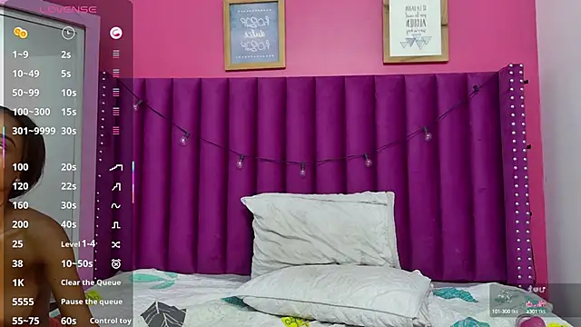 littleebonymommy Adlı Modelin Web Kamerası Şovu