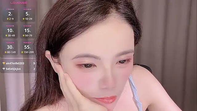 美女--xixi--在线直播