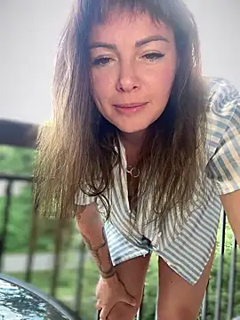 NaughtyLittleVeteran's Webcam Show