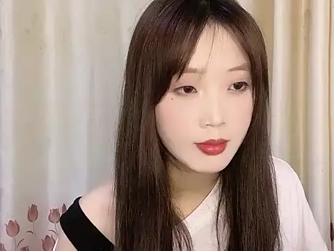 美女BingBing887在线直播
