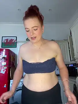 Promiscuous-PoppyX's Webcam Show