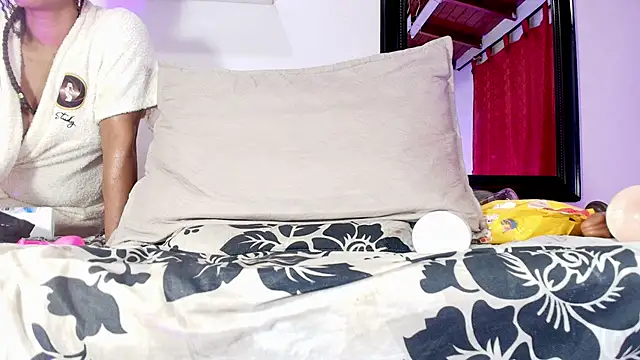 sofi_decker Show di sesso, in cam, in diretta