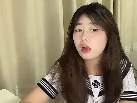 美女zengwan777在线直播