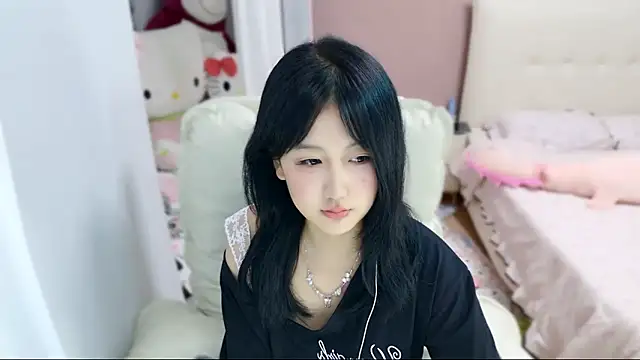 美女wanzi-1229在线直播
