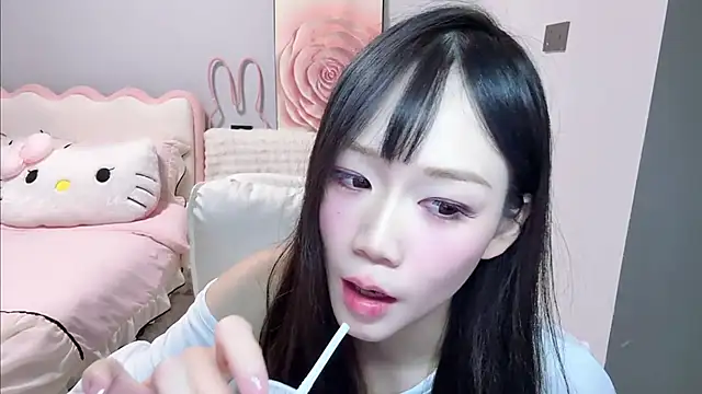 美女suyaoyao-x在线直播
