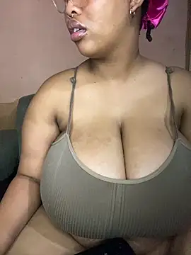NonoGotBoobies' Live Sex Cam Show