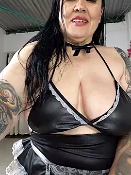 kittyhotass1's Webcam Show
