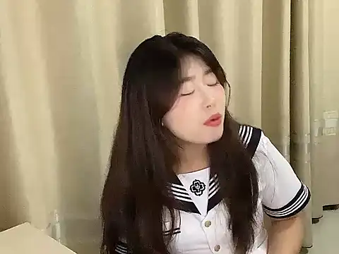 美女zengwan777在线直播