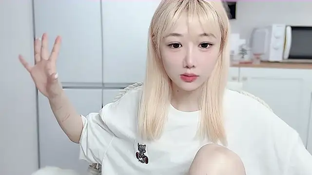 美女Villagechief在线直播