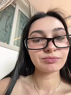 lunalovelee's Webcam Show