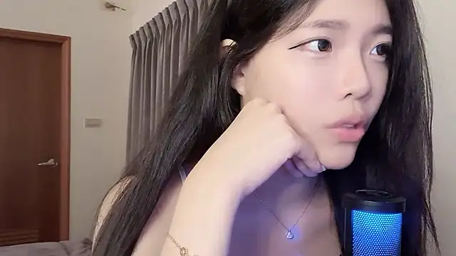 美女Qaz42799在线直播