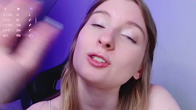 _whiteprincess' Webcam Show
