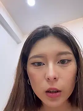 美女DandanBurgerking在线直播
