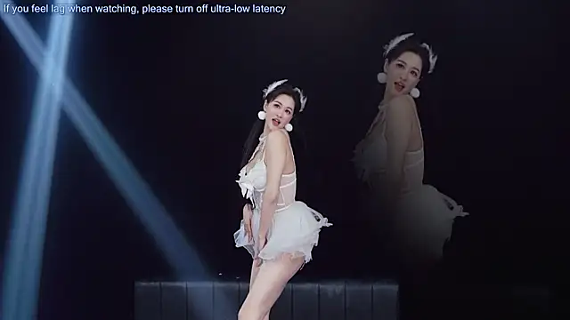 美女XMH100在线直播