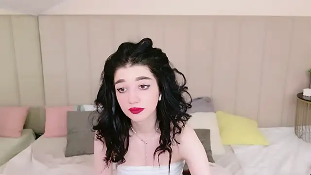 MariellaMoretti's Webcam Show