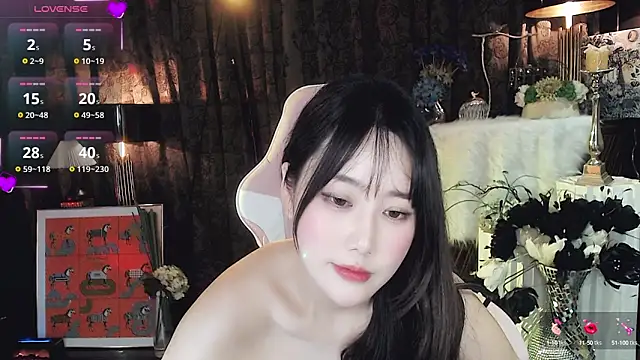 美女Alice-777在线直播