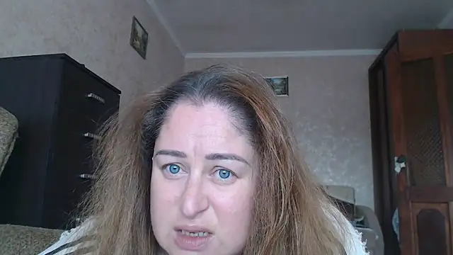 Amy_August's Webcam Show