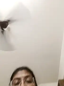LAVERNIYA_'s Webcam Show