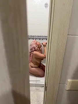 RollingGirls' Webcam Show