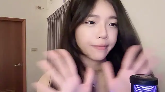 美女Qaz42799在线直播