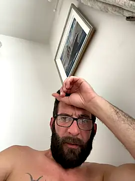 Michel_huge's Webcam Show