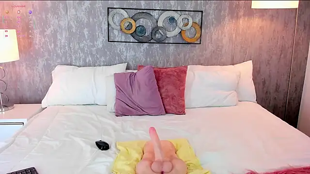 issys_lam Live Sex Cams