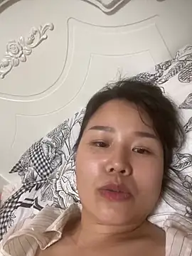 美女nianxiaohua886在线直播