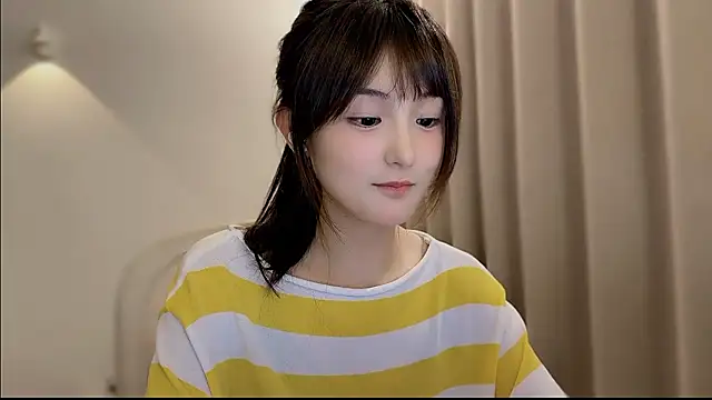美女SHUIshui_在线直播