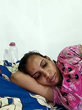 Hotty-Nidhi's Webcam Show