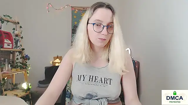 kiratarot's Webcam Show