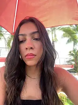 Ema_azel's Webcam Show