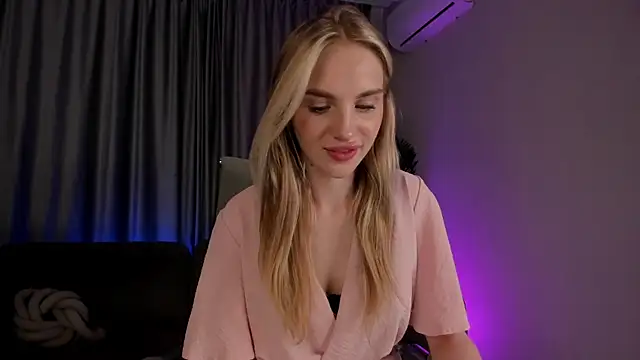 Bella_Blush_'s Webcam Show