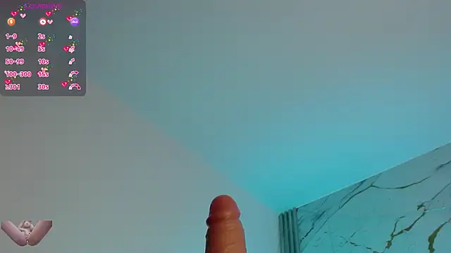 ahrix-rousee-'s Webcam Show
