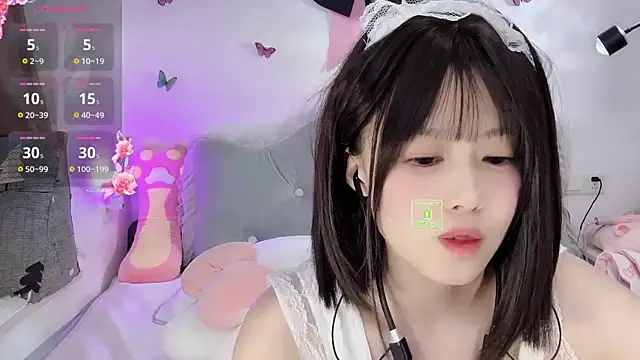 美女Alien1227在线直播