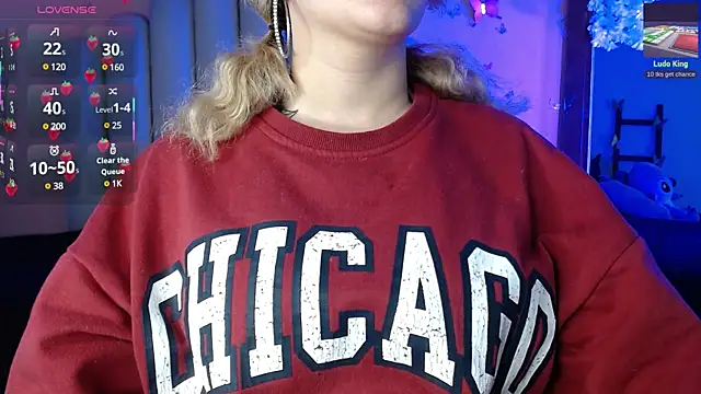 LessBoobs_gh Live Sex Cams