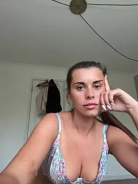 AlitaNova's Webcam Show