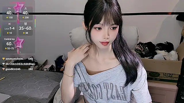 美女XueNi-888在线直播