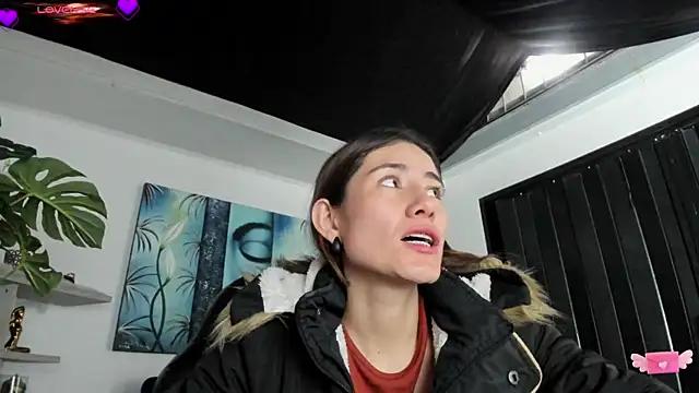 VioletParkker's Webcam Show