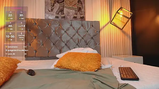 TaylerWhite's Webcam Show