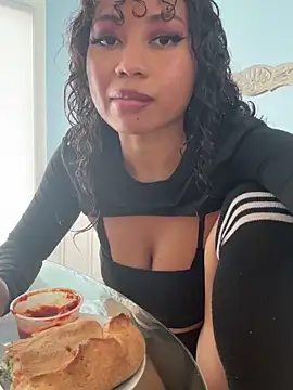 thebrattyprincess' Webcam Show