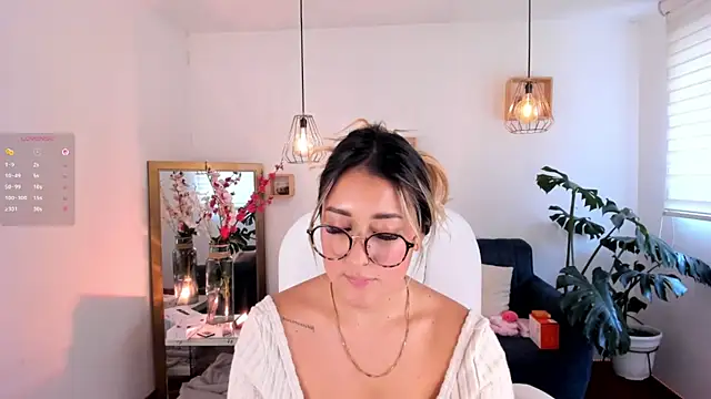 dina_ride's Webcam Show